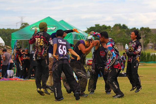 赛汇聚了来 赛汇聚了来